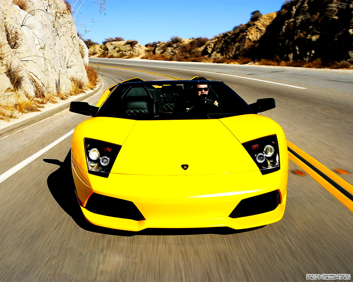 Click image for larger version

Name:	automobili-supercar-lamborghini-gialli-sfondo.jpg
Views:	83
Size:	295.1 KB
ID:	16243739